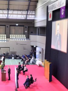 スクリーンを活用した式典（スカイアリーナ座間）